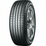 YOKOHAMA 215 45 R17 87W TL BLUEARTH-GT AE51